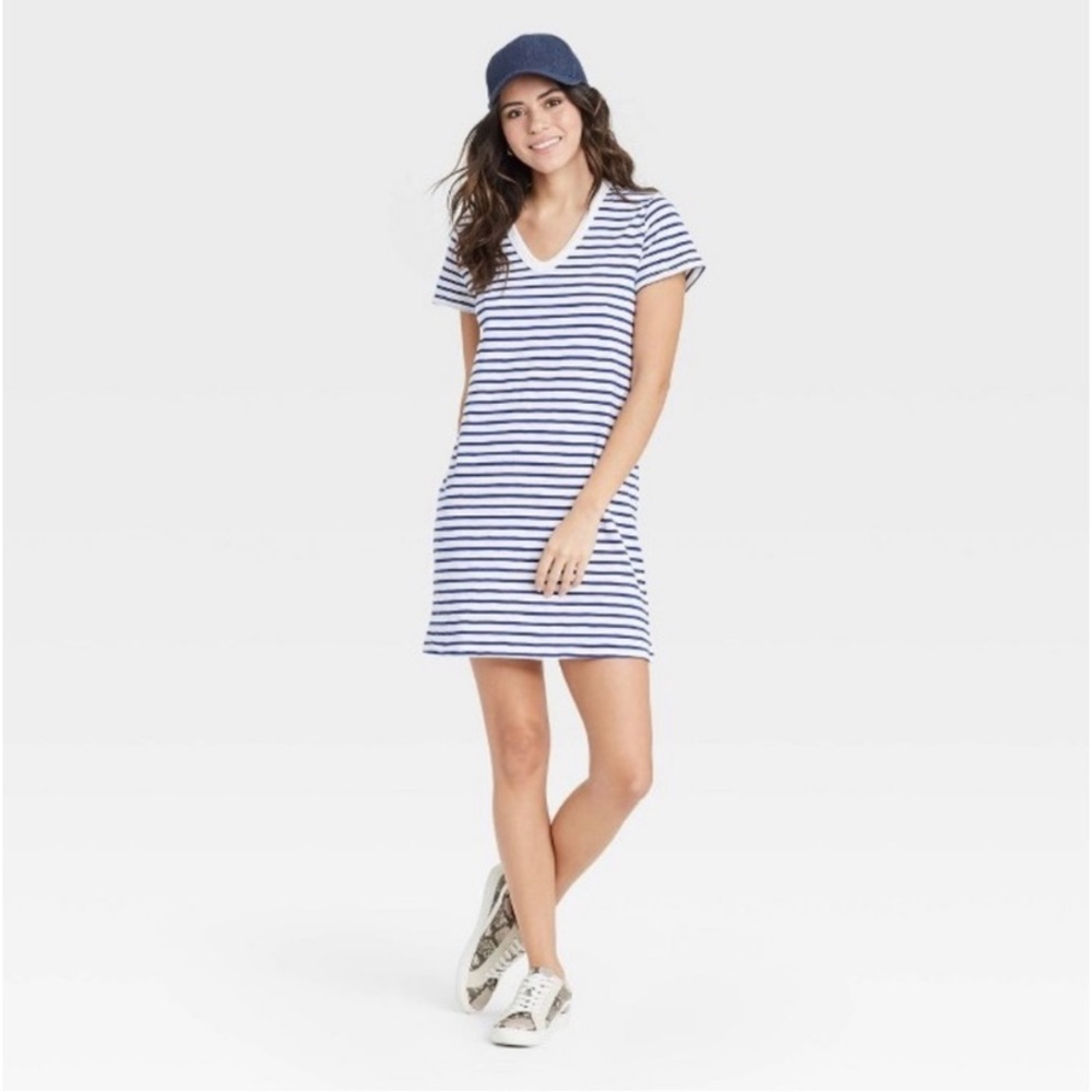 Universal Thread Striped T-shirt Dress Size M